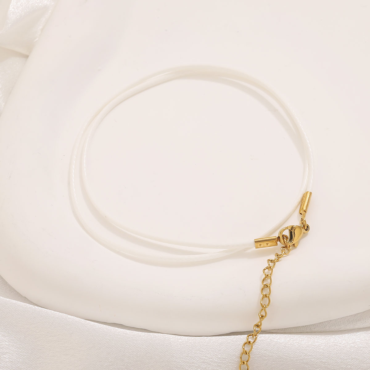 Collier en cordon de cuir avec - Leatherwork Diy avis et prix