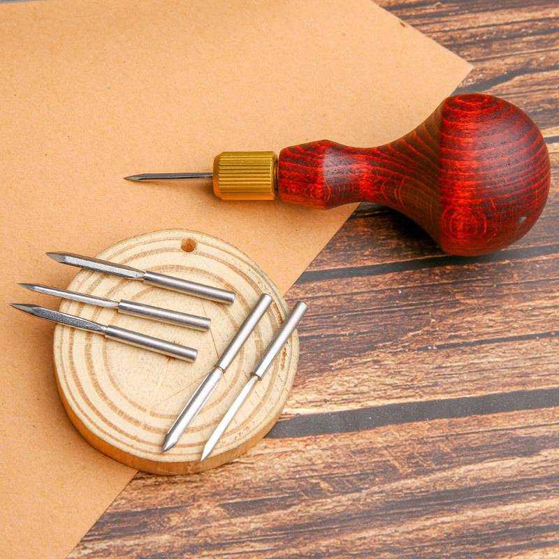 Jolie çon en cuir avec manche  - Leatherwork Awl avis et prix